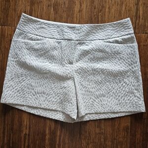 Limited Cassidy Fit Short